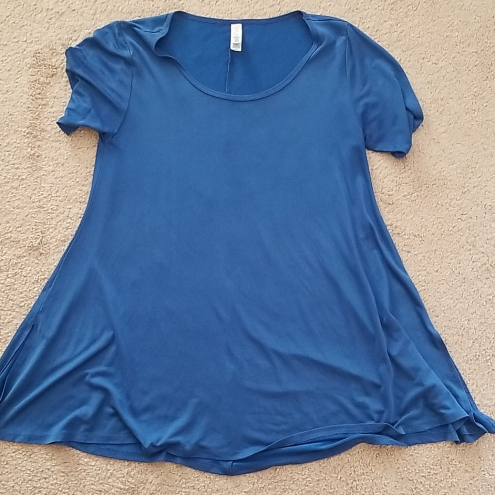 Lularoe Perfect T